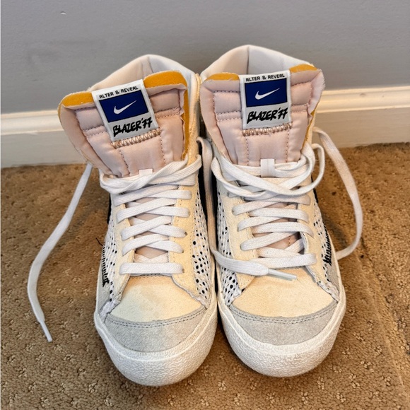 Nike Blazer Mid 77 - Picture 1 of 4